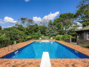 9 Convent Lane, Center Moriches NY 11934