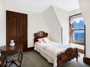 9 Convent Lane, Center Moriches NY 11934