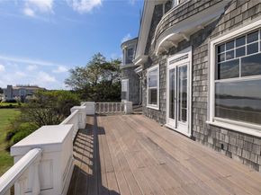 9 Convent Lane, Center Moriches NY 11934