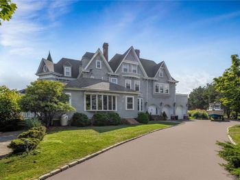 9 Convent Lane