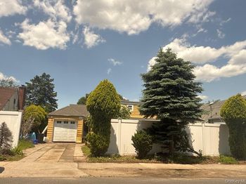 1009 Centennial Avenue