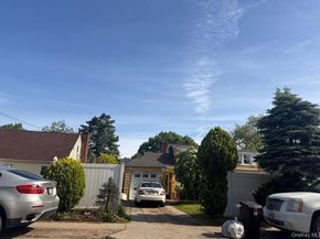 1009 Centennial Avenue, North Baldwin NY 11510
