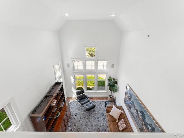 31 Hudson Drive, Dobbs Ferry NY 10522