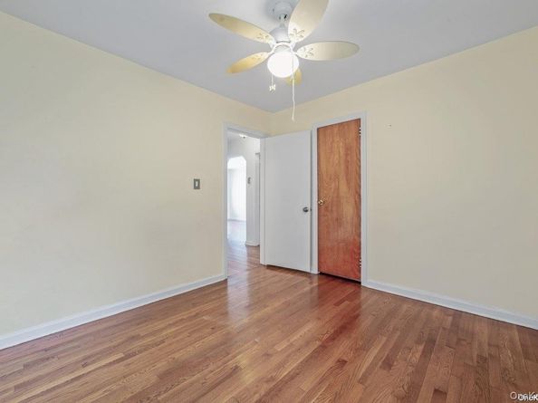 216 Raff Avenue, Mineola NY 11501