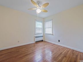 216 Raff Avenue, Mineola NY 11501