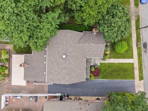 558 Kingston Avenue, East Meadow NY 11554