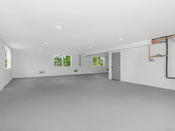 23 Bay Street, Bellmore NY 11710