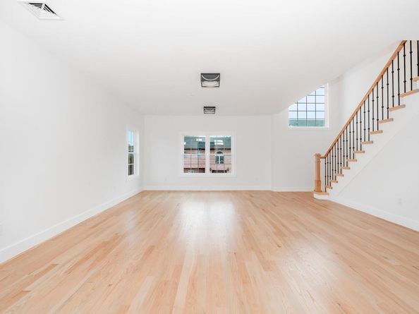 23 Bay Street, Bellmore NY 11710