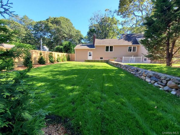 11 Oceanside Drive, Sound Beach NY 11789