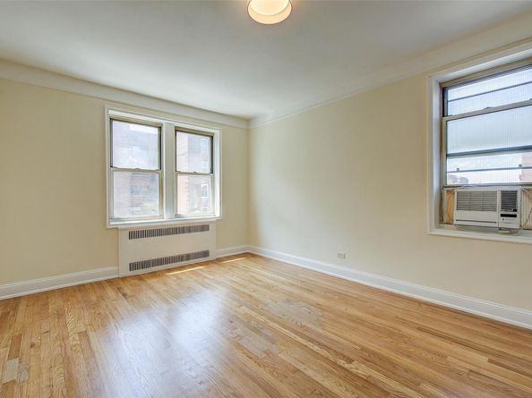 64-85 Saunders Street D3, Rego Park NY 11375