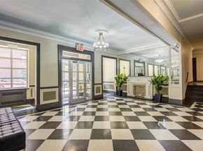 64-85 Saunders Street D3, Rego Park NY 11375