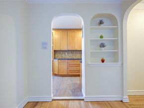 64-85 Saunders Street D3, Rego Park NY 11375