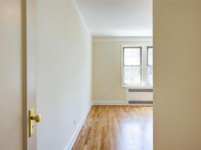 64-85 Saunders Street D3, Rego Park NY 11375