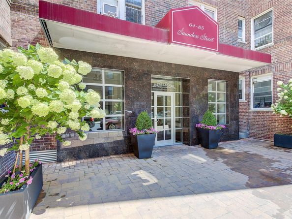 64-85 Saunders Street D3, Rego Park NY 11375