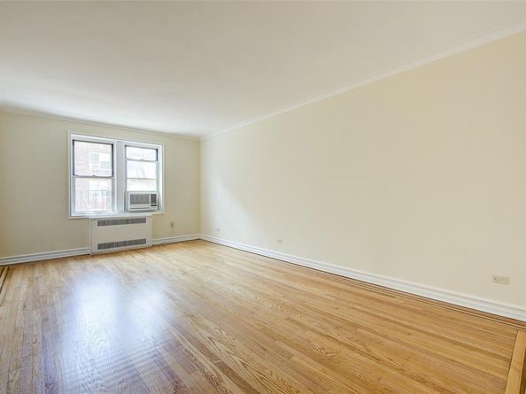 64-85 Saunders Street D3, Rego Park NY 11375