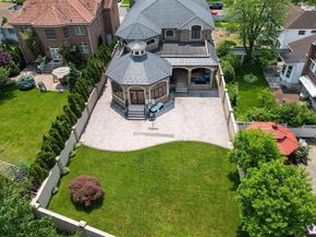 264-11 60th Avenue, Little Neck NY 11362