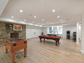 142 Round Swamp Road, Melville NY 11747