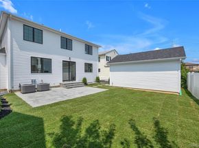 50 Highland Terrace, Manhasset NY 11030