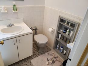 4727 Little Neck Pkwy Parkway 4G, Little Neck NY 11362