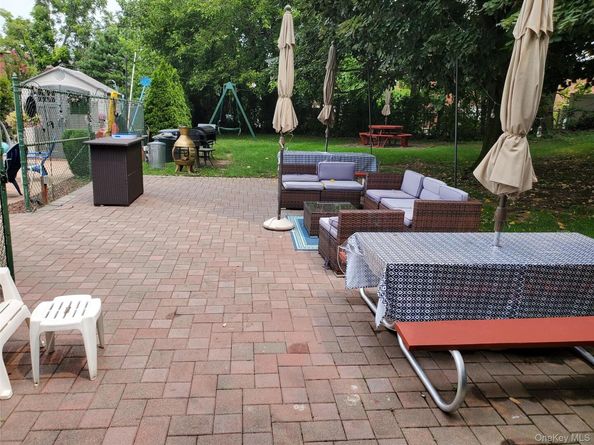 4727 Little Neck Pkwy Parkway 4G, Little Neck NY 11362