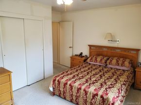 4727 Little Neck Pkwy Parkway 4G, Little Neck NY 11362