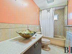3114 Healy, Bayswater NY 11691