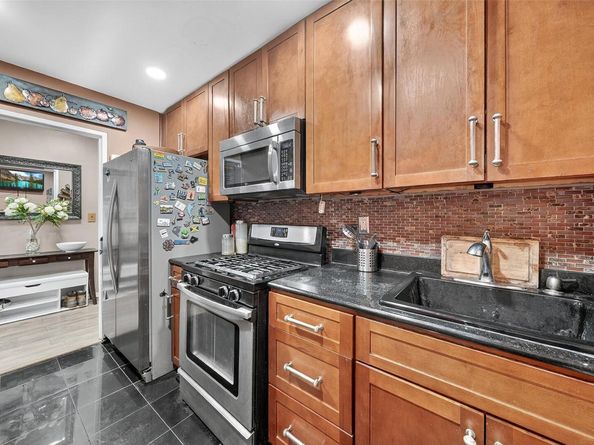 1010 Sherman Avenue 5B, Bronx NY 10456