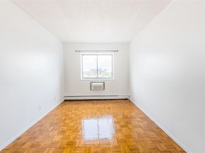 5409 108th Street 6A, Corona NY 11368