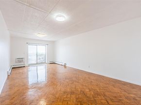 5409 108th Street 6A, Corona NY 11368
