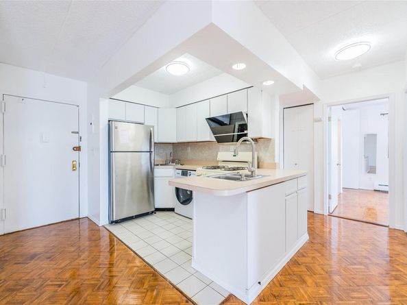 5409 108th Street 6A, Corona NY 11368