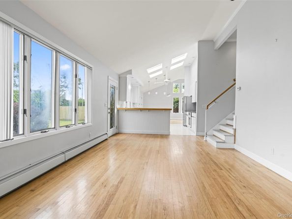 324 Durkee Lane, East Patchogue NY 11772