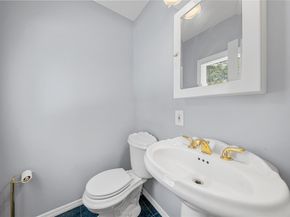 68 joyce Drive, Hauppauge NY 11788