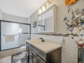 39 Aron Drive, Bohemia NY 11716