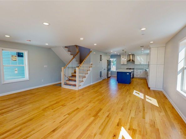 54 North Boulevard, East Rockaway NY 11518