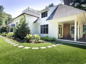 1 Koala Lane, East Hampton NY 11937
