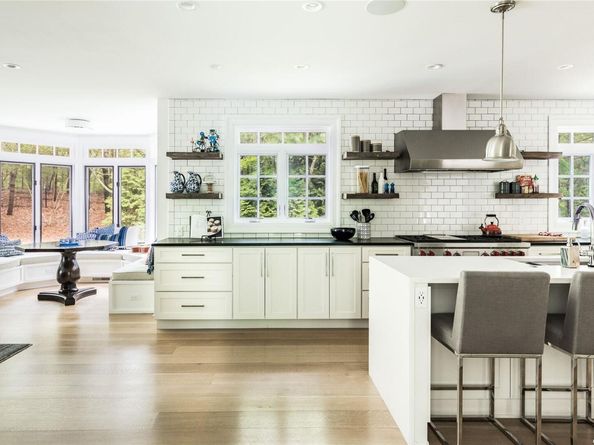 1 Koala Lane, East Hampton NY 11937