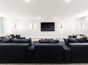 1 Koala Lane, East Hampton NY 11937
