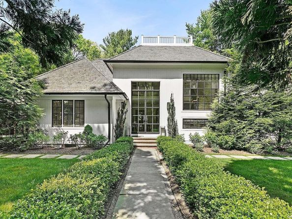 1 Koala Lane, East Hampton NY 11937