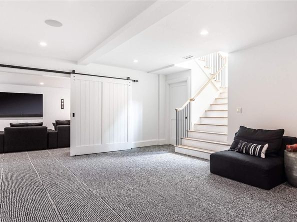 1 Koala Lane, East Hampton NY 11937