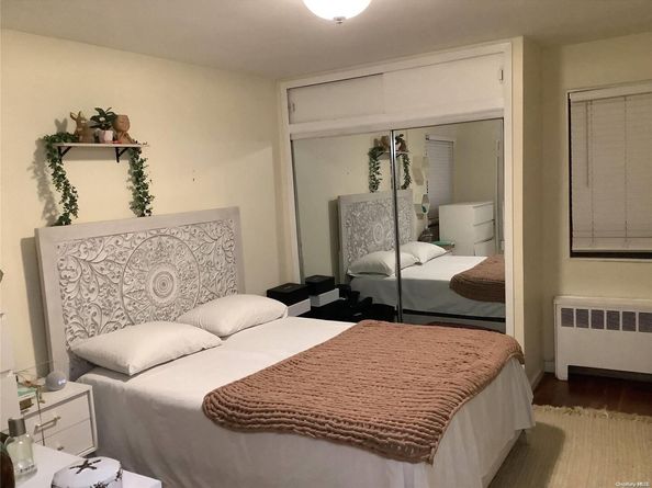 79-04 155 Ave 189, Howard Beach NY 11414