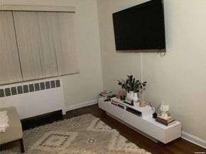 79-04 155 Ave 189, Howard Beach NY 11414