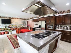20 Rolling Hill Road, Old Westbury NY 11568
