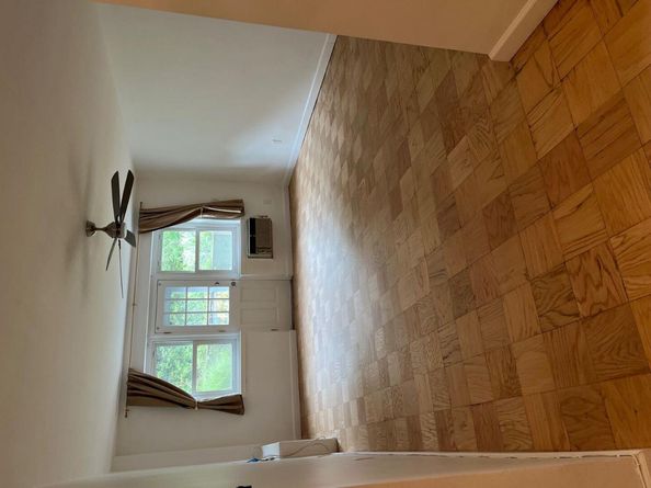 32 Pearsall Avenue 1G, Glen Cove NY 11542