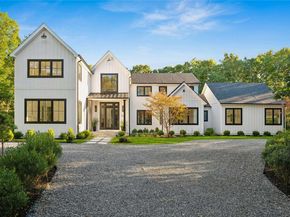 116 Middle Line Highway, Southampton NY 11968