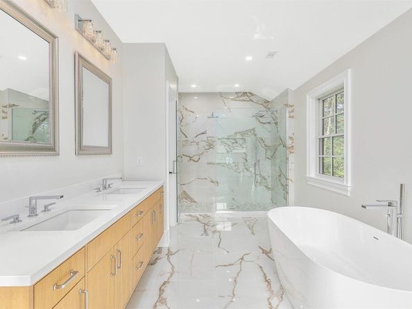 66 Peters Lane, Westhampton Beach NY 11978