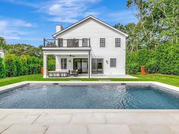 66 Peters Lane, Westhampton Beach NY 11978