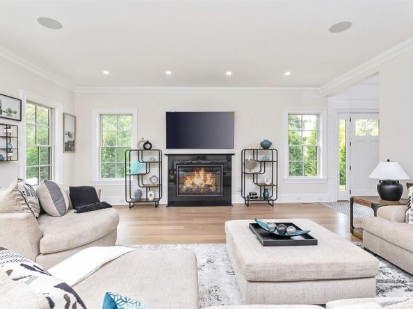 66 Peters Lane, Westhampton Beach NY 11978