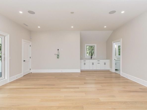 66 Peters Lane, Westhampton Beach NY 11978