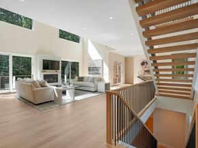 108 Harbor Watch Ct, Sag Harbor NY 11963