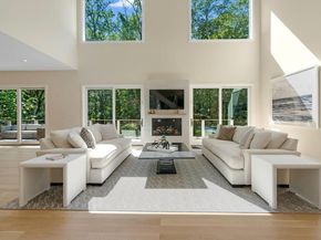 108 Harbor Watch Ct, Sag Harbor NY 11963